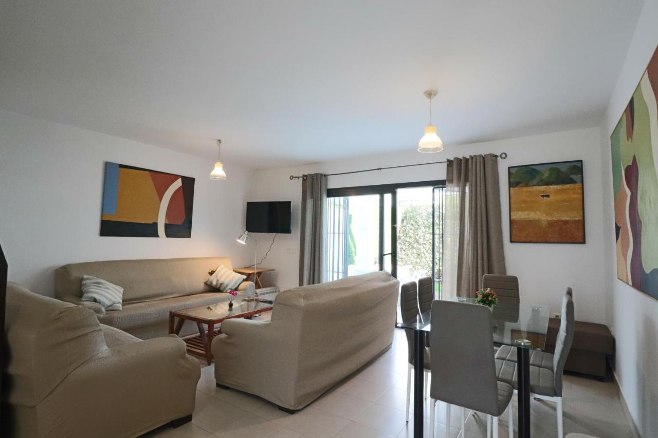 דירות Exclusivo Adosado En Punta Coral אל רומפידו מראה חיצוני תמונה